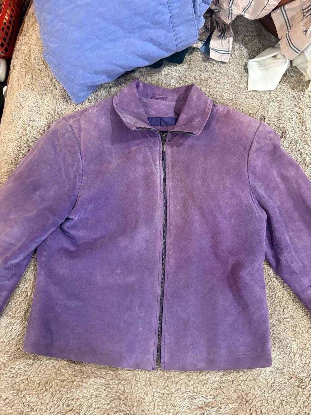 Révue Women's Purple Suede Leather Zip-Up Jacket